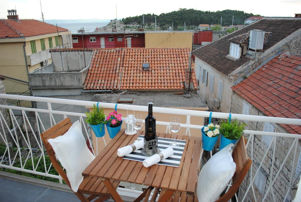 Apartment Optimist Makarska Phòng bức ảnh