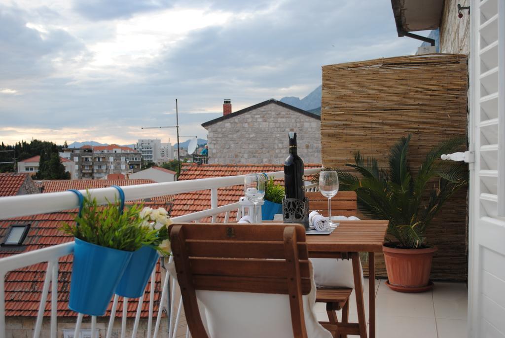 Apartment Optimist Makarska Phòng bức ảnh