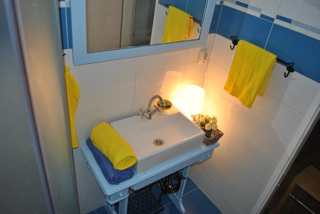 Apartment Optimist Makarska Phòng bức ảnh