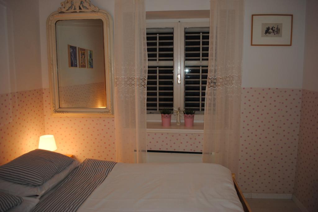 Apartment Optimist Makarska Phòng bức ảnh